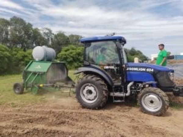 Volteador de compost ancho labor 2.20 metros