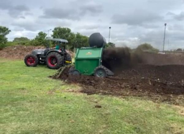 Volteador de compost ancho labor 2.20 metros